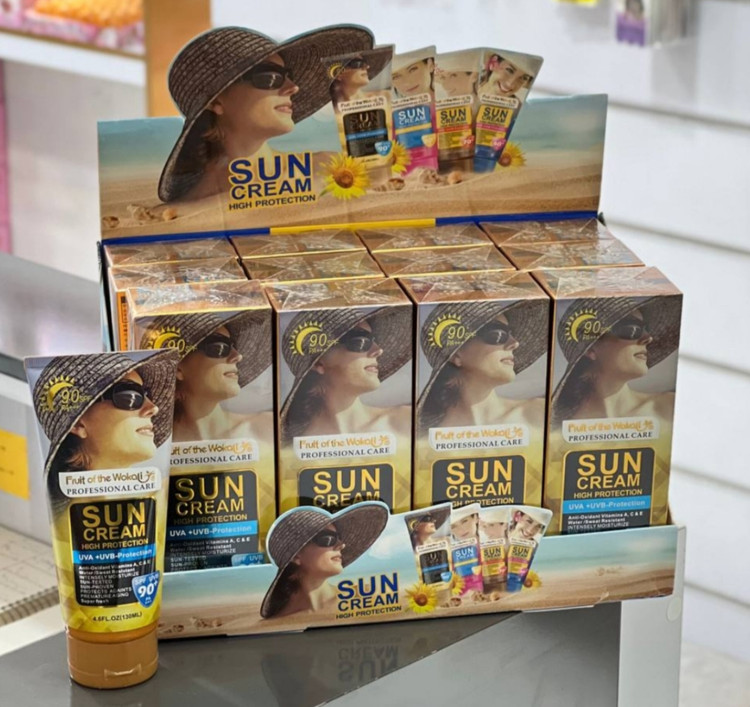 کرم ضد آفتاب SPF90 وکالی Wokali کرم ضد آفتاب SPF90 وکالی Wokali